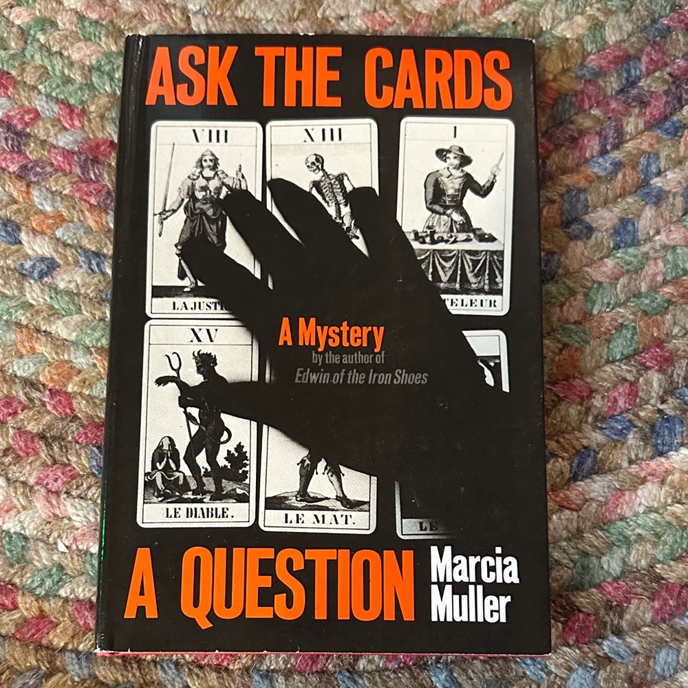 Marcia Muller
Ask the Cards a Question HC book 2 of 34: Sharon McCone Mysteries